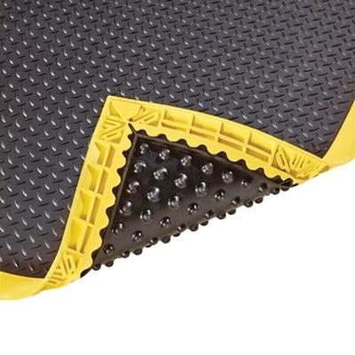 Notrax Black/Yellow Anti-Fatigue Mat Nitrile Rubber Mat, Diamond Pattern Finish 163cm x 1.02m x 184mm