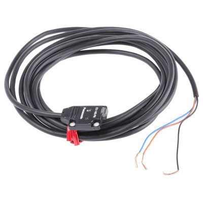 Panasonic Retroreflective Photoelectric Sensor, Block Sensor, 2 mm → 25 mm Detection Range