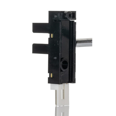 Omron Through Beam Photoelectric Sensor, Block Sensor, 5 mm Detection Range