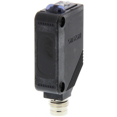 Omron Diffuse Photoelectric Sensor, Block Sensor, 1 m Detection Range IO-LINK