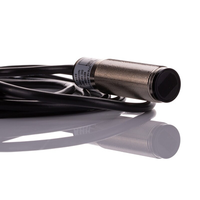 Sick Energetic Photoelectric Sensor, Barrel Sensor, 5 mm → 400 mm Detection Range