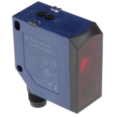 Telemecanique Sensors Retroreflective Photoelectric Sensor, Block Sensor, 300 mm → 70 m Detection Range