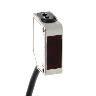 Omron Retroreflective Photoelectric Sensor, 500 mm Detection Range