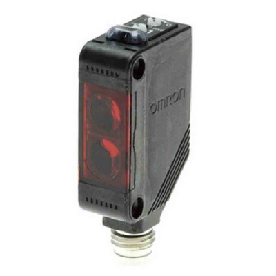 Omron Diffuse Photoelectric Sensor, Block Sensor, 60 mm → 120 mm Detection Range