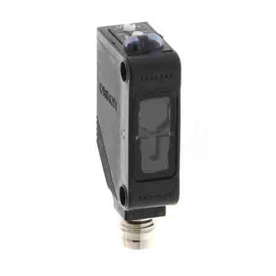 Omron Retroreflective Photoelectric Sensor, Block Sensor, 15 mm Detection Range