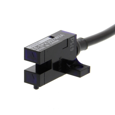 Omron Through Beam Photoelectric Sensor, Rectangular Sensor, 5 mm Detection Range
