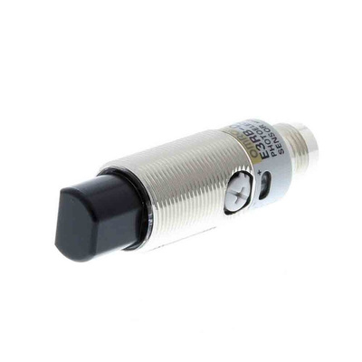 Omron Diffuse Photoelectric Sensor, Barrel Sensor, 100 mm Detection Range