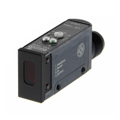 Omron Retroreflective Photoelectric Sensor, Block Sensor, 100 → 2000 mm Detection Range
