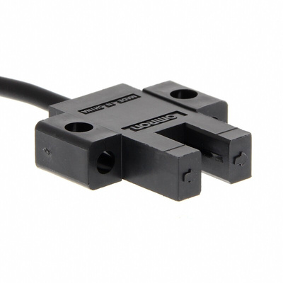 Omron Through Beam Photoelectric Sensor, 5 mm Detection Range