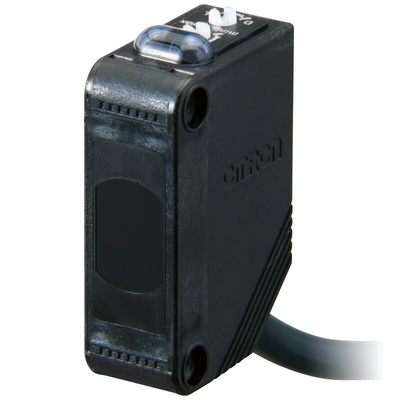 Omron Through Beam Photoelectric Sensor, 15 m Detection Range