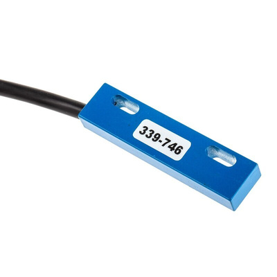 RS PRO Rectangular Proximity Switch, NO, 250V, 5A