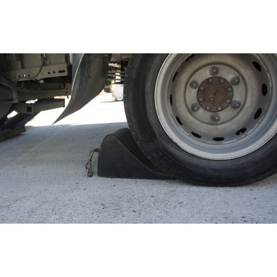 RS PRO Rubber Wheel Chock, 200mm x 340 mm x 190 mm