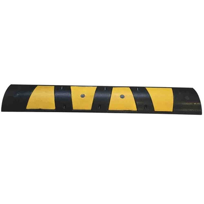 RS PRO High Visibility Rubber Speed Bump, 300mm x 1.83 m x 50 mm, 30km/h Speed Limit