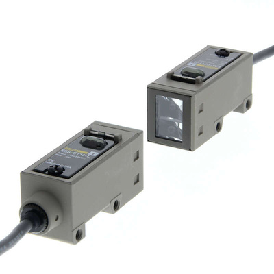 Omron Through Beam Photoelectric Sensor, Block Sensor, 30000 mm Detection Range
