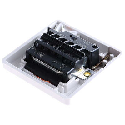 MK Electric 13A, 1 Gang Switched Fused Spur