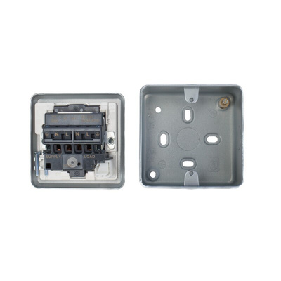MK Electric 13A, 1 Gang Switched Fused Spur