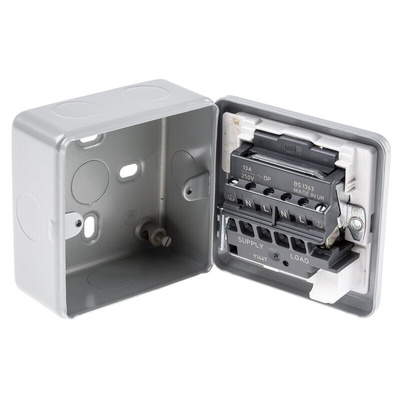 MK Electric 13A, 1 Gang Switched Fused Spur