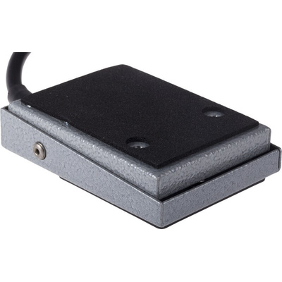 RS PRO General Purpose Momentary Foot Switch - Mild Steel Case Material, SP-CO, 3 A Contact Current, 250V Contact
