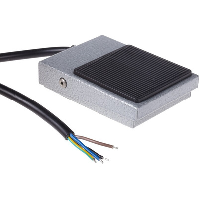 RS PRO General Purpose Momentary Foot Switch - Mild Steel Case Material, SP-CO, 3 A Contact Current, 250V Contact