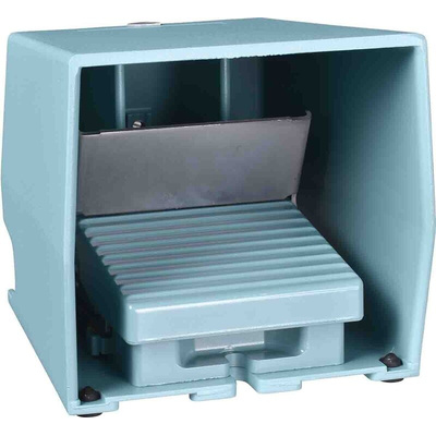 Schneider Electric Industrial Duty Momentary On-Off Foot Switch - Metal Case Material, 2NC+2NO, 3 A, 270 mA Contact