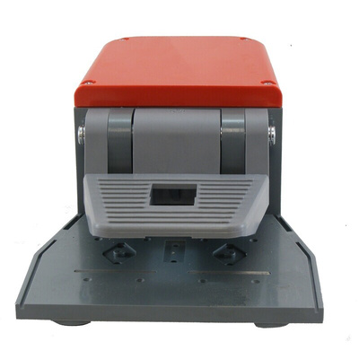 RS PRO Medium Duty Snap Action Foot Switch - Thermoplastic Case Material, NO + NC, 6 A Contact Current, 24V Contact