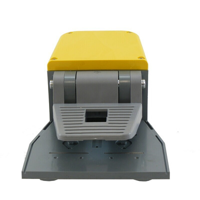 RS PRO Medium Duty Snap Action Foot Switch - Thermoplastic Case Material, NO + NC, 6 A Contact Current, 24V Contact