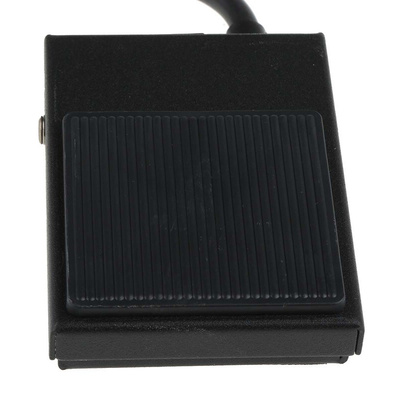 RS PRO General Purpose Momentary Foot Switch - Mild Steel Case Material, SP-CO, 3 A Contact Current, 250V Contact