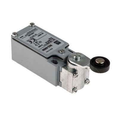 RS PRO Roller Lever Limit Switch, NO/NC, IP66, DPST, Zinc Alloy Housing, 400V ac Max, 10A Max