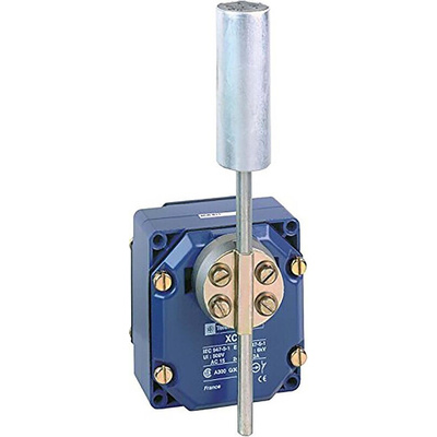 Telemecanique Sensors OsiSense XC Series Lever Limit Switch, 2NO/2NC, IP65, DP, Zinc Alloy Housing, 240V ac Max, 3A Max