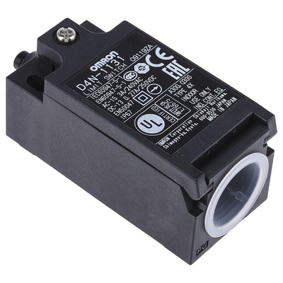 Omron D4N Series Plunger Interlock Switch, NO/NC, IP67, SPDT