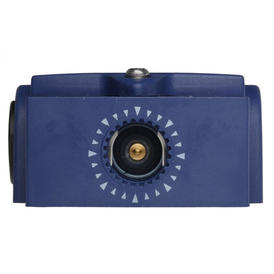 Telemecanique Sensors OsiSense XC Series Limit Switch, NO/NC, IP66, IP67, DP, Plastic Housing, 240V ac Max, 10A Max