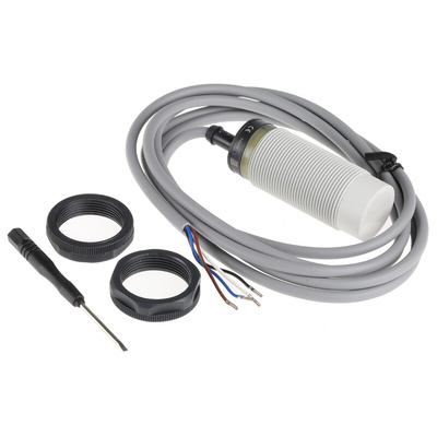 RS PRO Capacitive Barrel-Style Proximity Sensor, M30 x 1.5, 15 mm Detection, PNP Output, 10 → 30 V dc, IP67