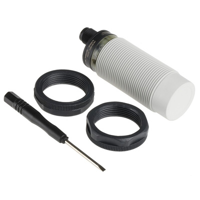 RS PRO Capacitive Barrel-Style Proximity Sensor, M30 x 1.5, 15 mm Detection, NO Output, 20 → 250 V ac/dc, IP67