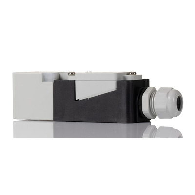 RS PRO Inductive Block-Style Proximity Sensor, 20 mm Detection, NO/NC Output, 20 to 250 V ac/dc, IP67