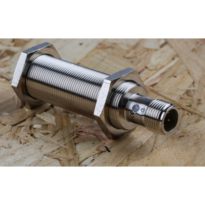 RS PRO Inductive Barrel-Style Proximity Sensor, M18 x 1, 5 mm Detection, PNP Output, 10 → 30 V dc, IP67