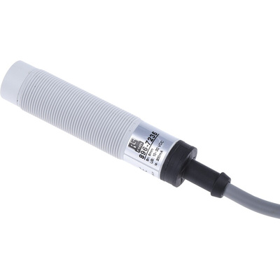 RS PRO Capacitive Barrel-Style Proximity Sensor, M18 x 1, 8 mm Detection, PNP Output, 10 → 30 V dc, IP67