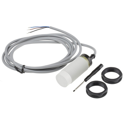 RS PRO Capacitive Barrel-Style Proximity Sensor, M30 x 1.5, 15 mm Detection, PNP Output, 10 → 30 V dc, IP67