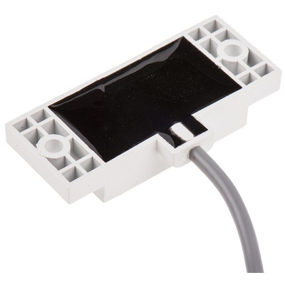RS PRO Capacitive Block-Style Proximity Sensor, 10 mm Detection, PNP Output, 10 → 30 V dc, IP67