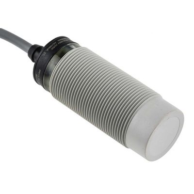 RS PRO Capacitive Barrel-Style Proximity Sensor, M30 x 1.5, 15 mm Detection, 20 → 250 V ac/dc, IP67