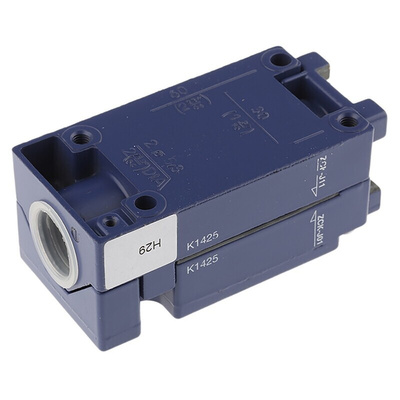 Telemecanique Sensors OsiSense XC Series Limit Switch, NO/NC, IP65, SP, Metal Housing, 240V ac Max, 10A Max