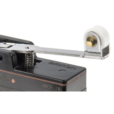 Omron Roller Lever Limit Switch, NO/NC, IP00, SPDT, 500V ac Max, 15A Max