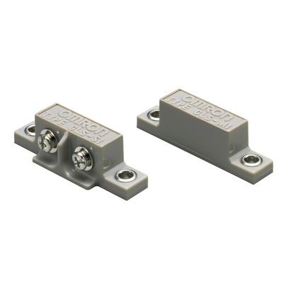 Omron Rectangular Proximity Switch, 1NO, , 0.1A