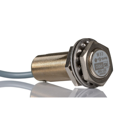 RS PRO Inductive Barrel-Style Proximity Sensor, M18 x 1, 8 mm Detection, NPN/PNP Output, IP67