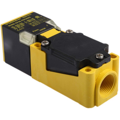 Turck Inductive Block-Style Proximity Sensor, 40 mm Detection, 10 → 300 V dc, 20 → 250 V ac, IP68