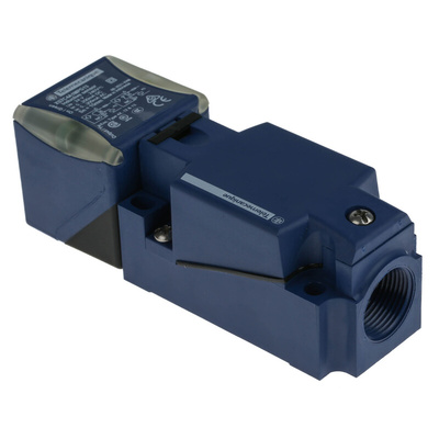 Telemecanique Sensors XS7 Series Inductive Block-Style Inductive Proximity Sensor, 15 mm Detection, Discrete Output, 20