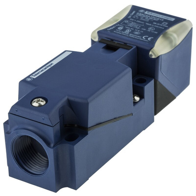 Telemecanique Sensors Inductive Block-Style Proximity Sensor, 16 mm Detection, PNP Output, 12 → 48 V dc, IP65,