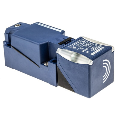 Telemecanique Sensors Inductive Block-Style Proximity Sensor, 40 mm Detection, PNP Output, 12 → 48 V dc, IP65,