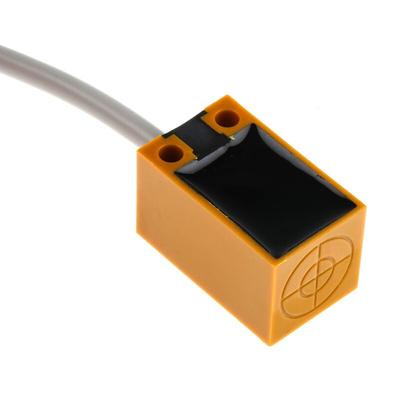 Omron Inductive Block-Style Proximity Sensor, 5 mm Detection, NPN Output, 12 → 24 V dc, IP67