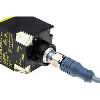 Turck Inductive Block-Style Proximity Sensor, 30 mm Detection, PNP Output, 10 → 30 V dc, IP68