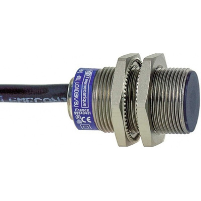Telemecanique Sensors Inductive Barrel-Style Proximity Sensor, M18 x 1, 5 mm Detection, PNP Output, 12 → 24 V